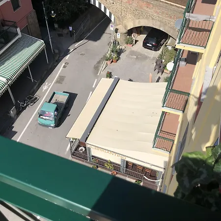 Il Sogno Di Contardi Andreina Monterosso al Mare